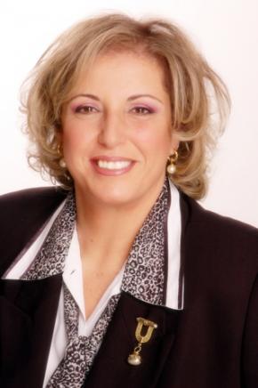 Gina Noam lawyer and mediator